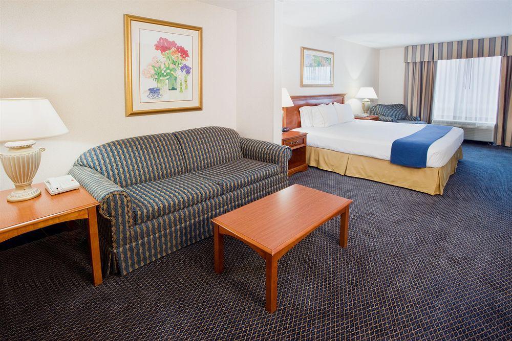 Holiday Inn Express Hotel & Suites Grand Rapids-North By Ihg Walker Quarto foto