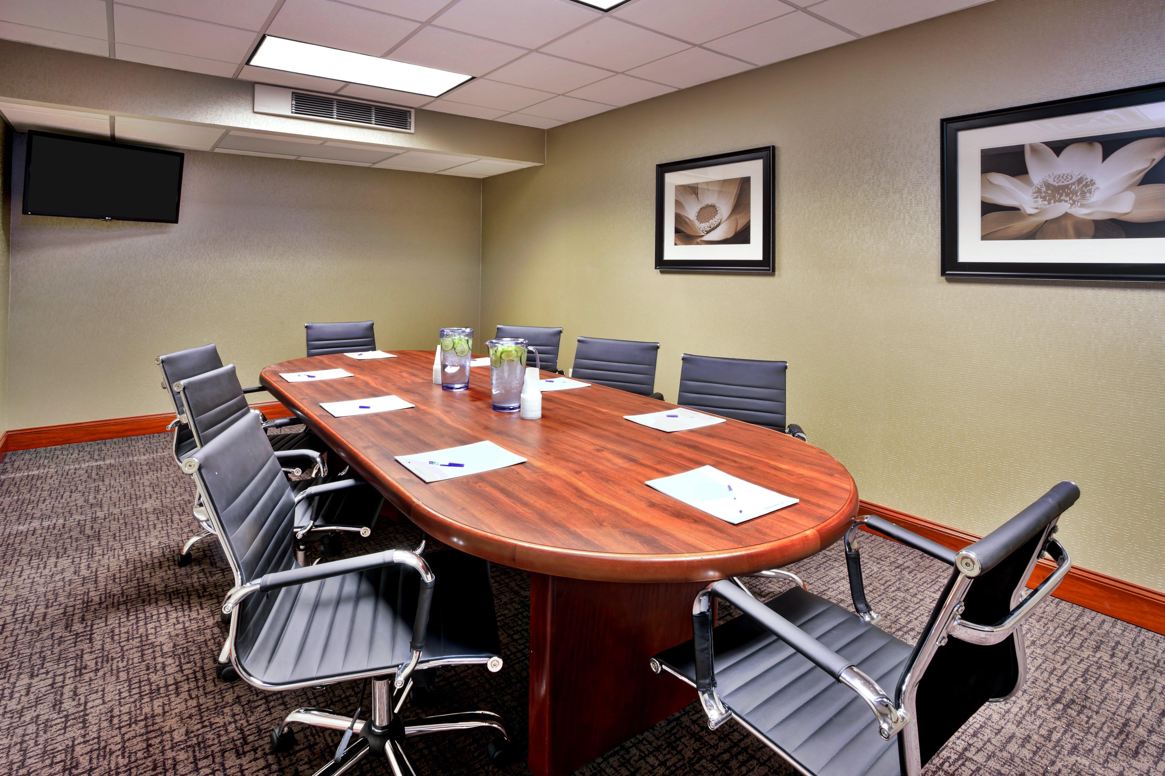 Holiday Inn Express Hotel & Suites Grand Rapids-North By Ihg Walker Exterior foto