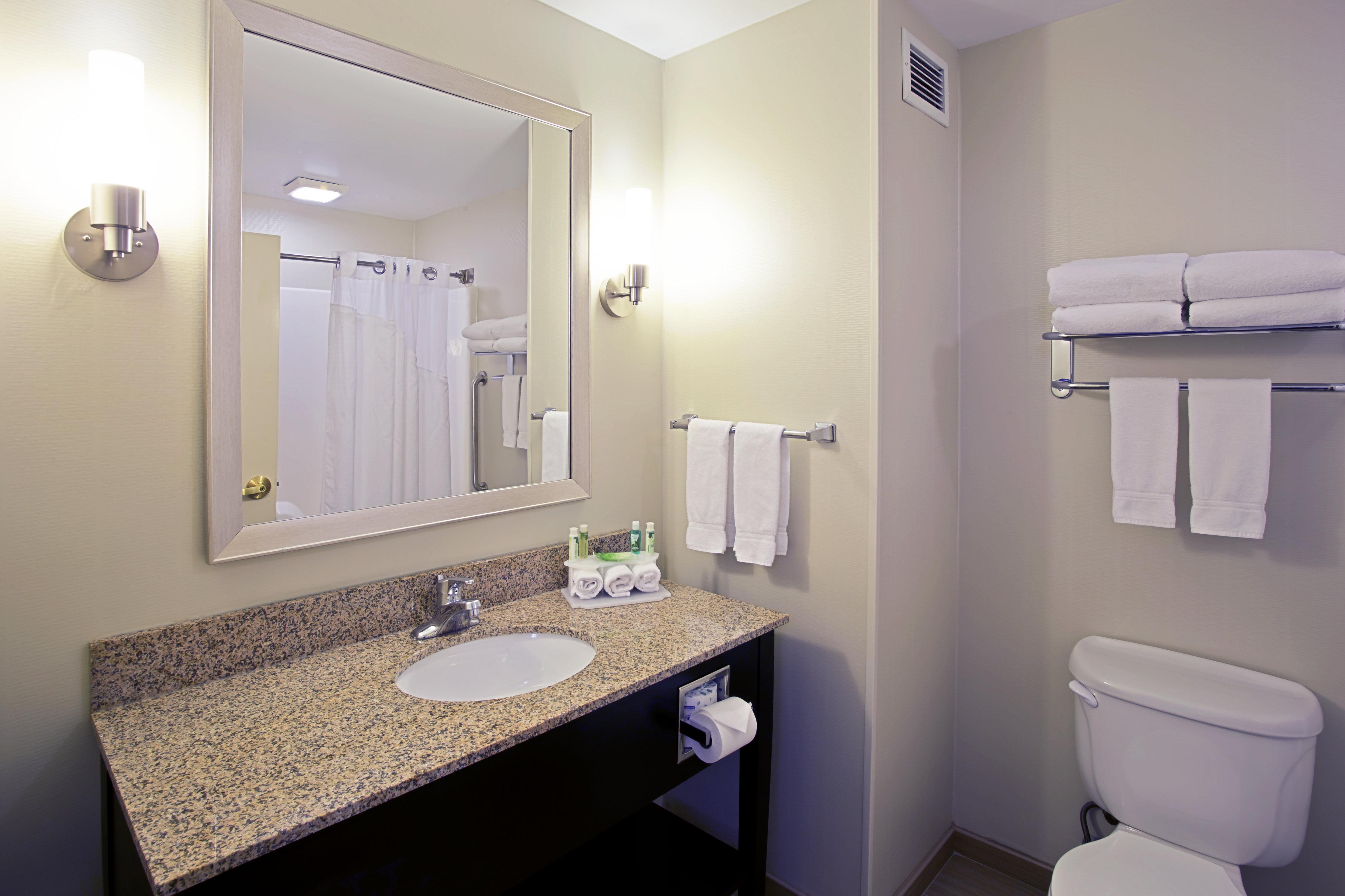 Holiday Inn Express Hotel & Suites Grand Rapids-North By Ihg Walker Exterior foto
