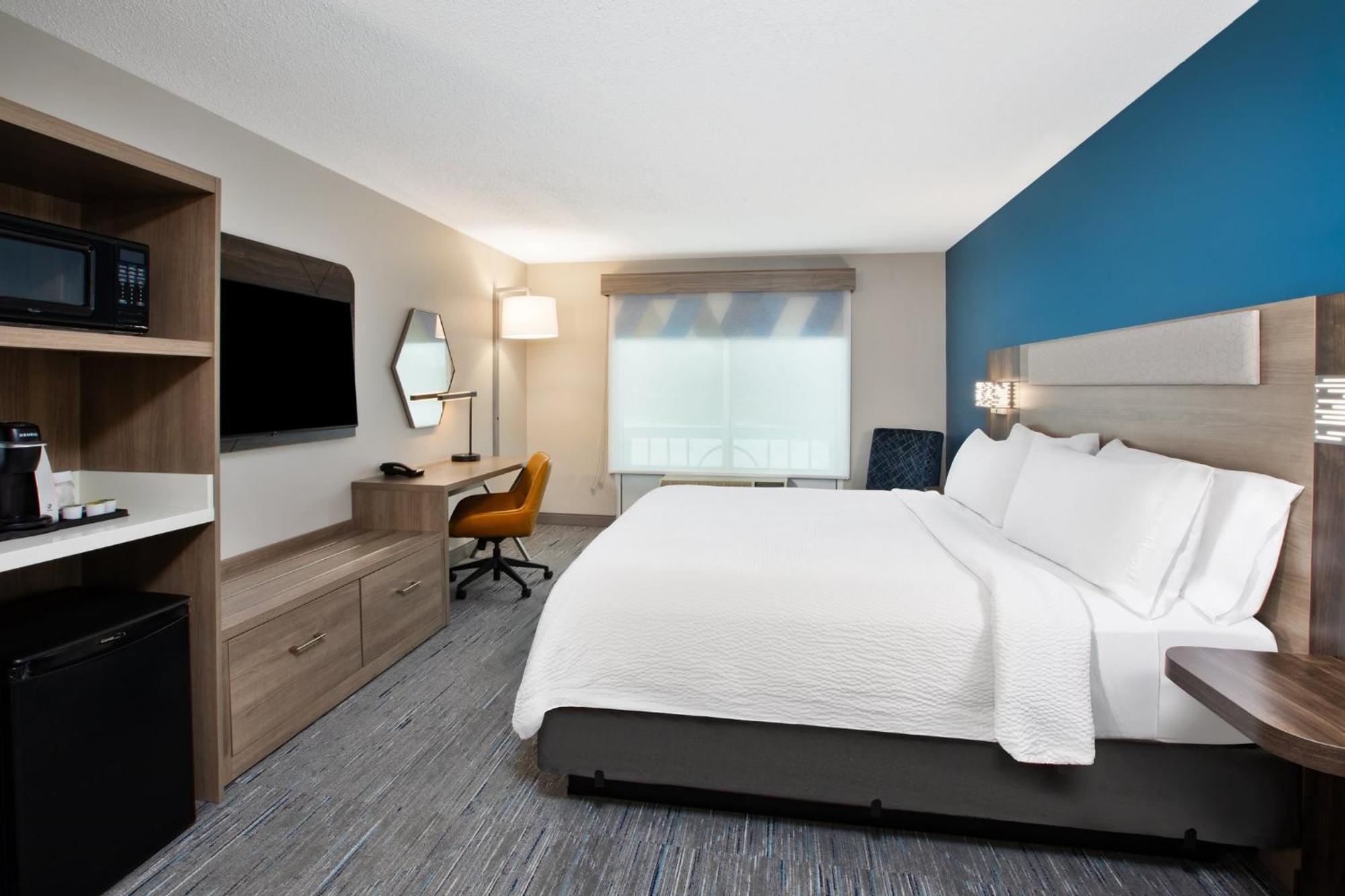 Holiday Inn Express Hotel & Suites Grand Rapids-North By Ihg Walker Exterior foto