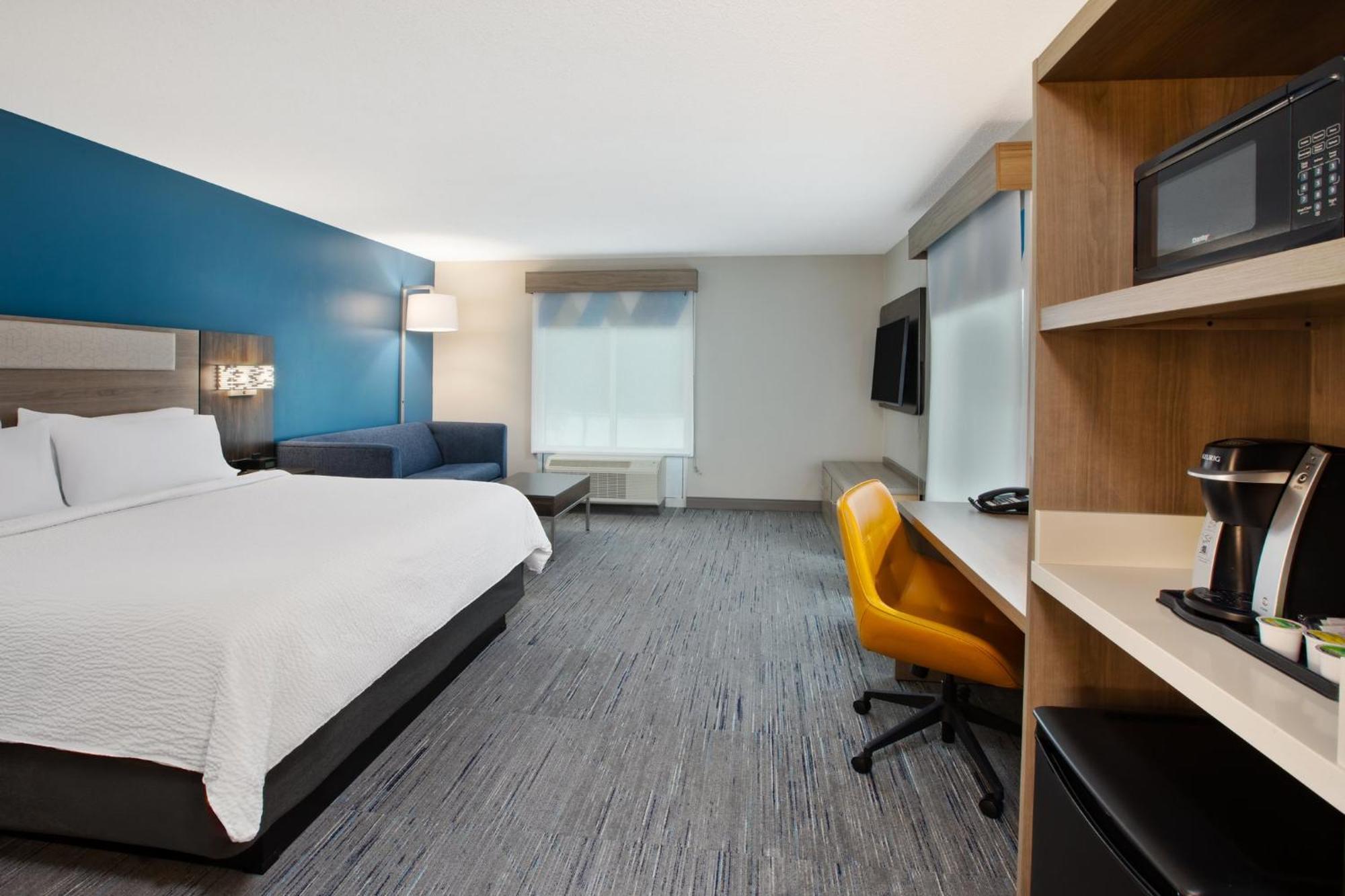 Holiday Inn Express Hotel & Suites Grand Rapids-North By Ihg Walker Exterior foto