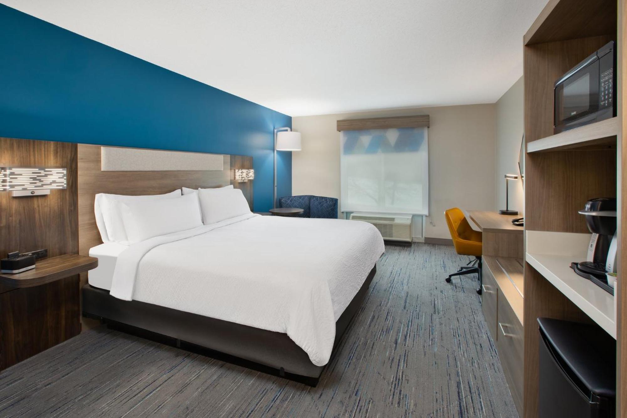 Holiday Inn Express Hotel & Suites Grand Rapids-North By Ihg Walker Exterior foto